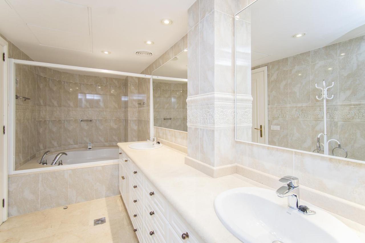 Seafront Ap Acuario Apartment ปอร์ต เด โปเญนซา ภายนอก รูปภาพ